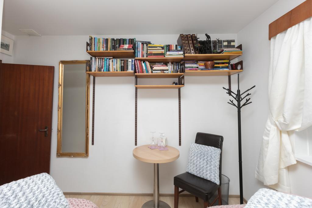Blomasetrith Homestay Borgarnes Bagian luar foto