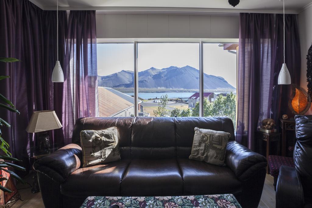 Blomasetrith Homestay Borgarnes Bagian luar foto