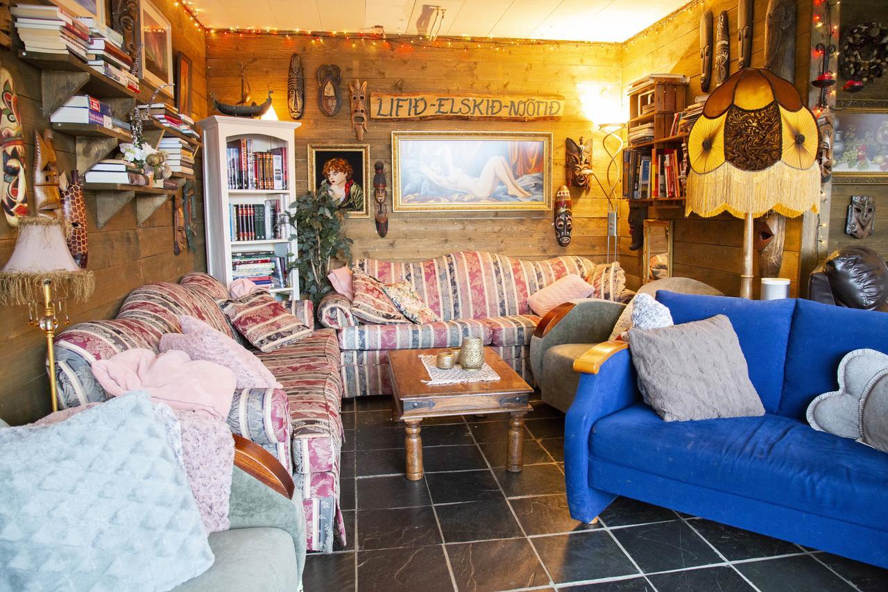 Blomasetrith Homestay Borgarnes Bagian luar foto